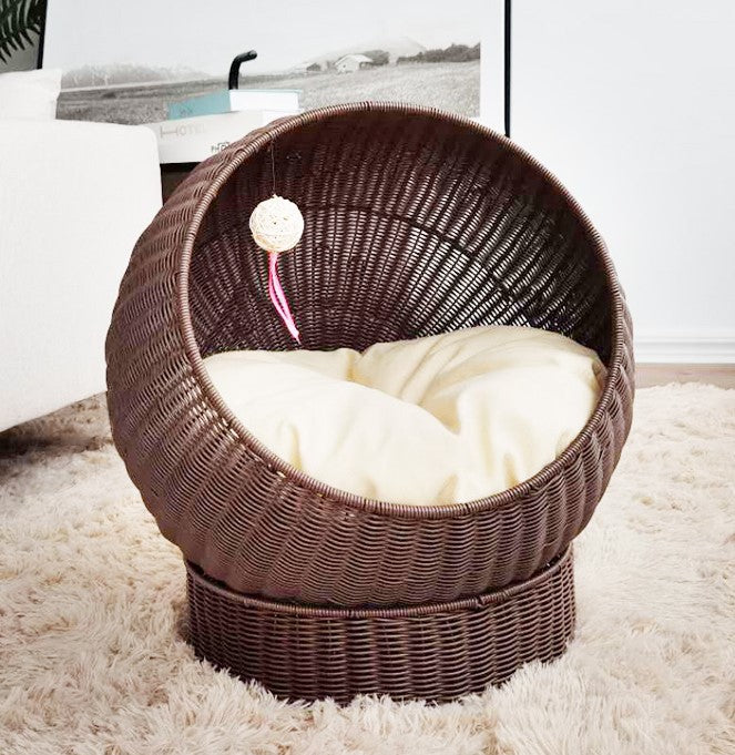 Modern cat bed made of natural handwoven Bowlift