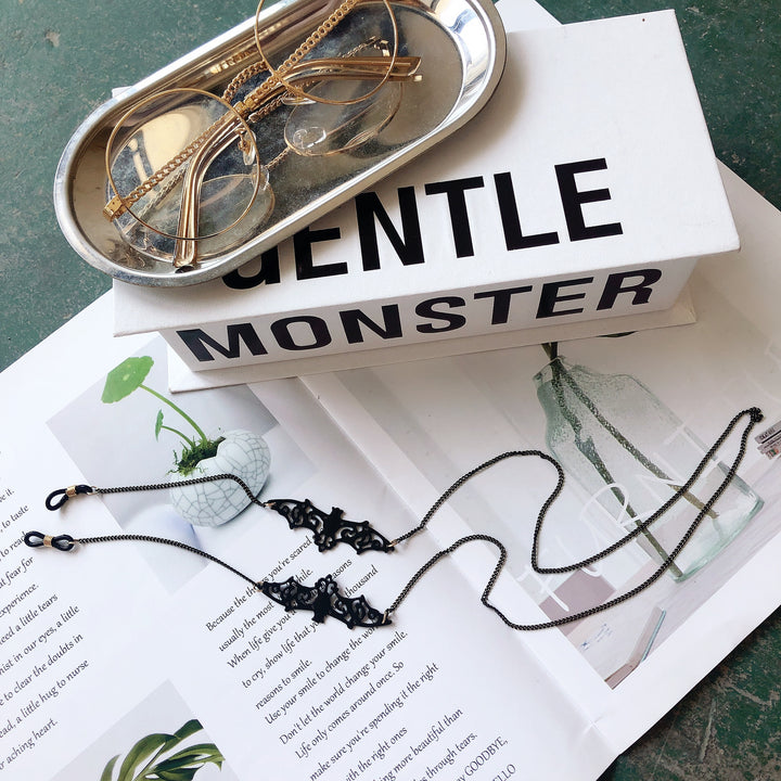 Playful Charm Eyewear Chain Bowlift