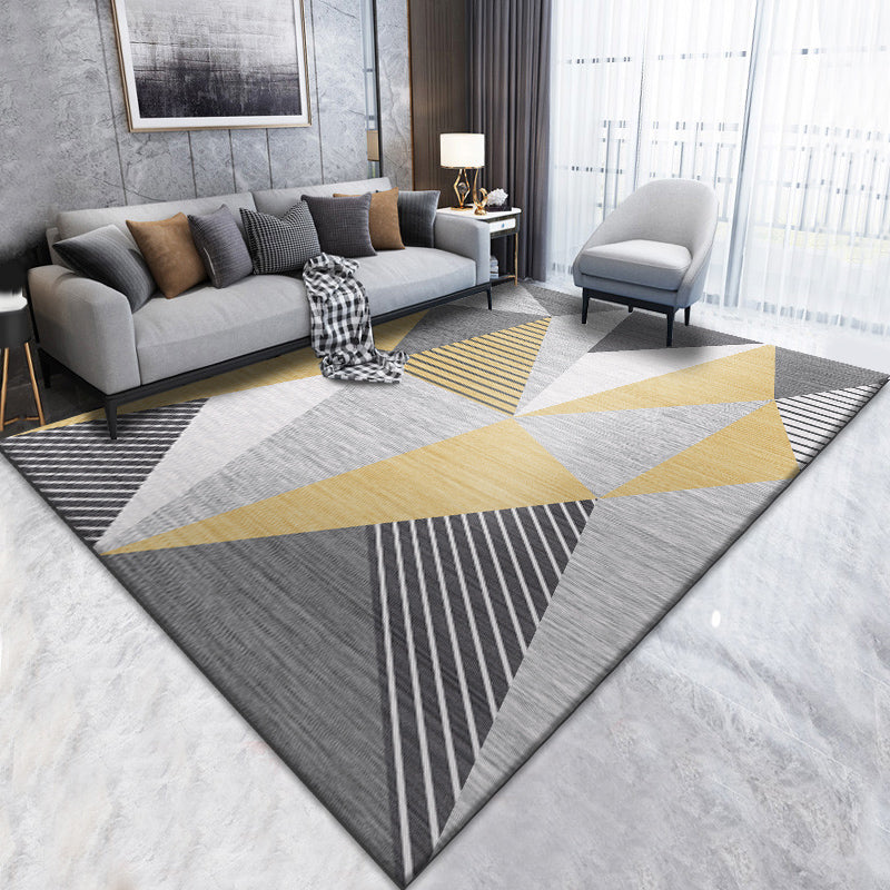 BowLift | Nice 3D Effect Triangle Rug Multicolor Contemporary Rug Polypropylene Machine Washable Pet Friendly Non-Slip Rug for Home