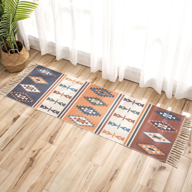 Nostalgia Tribal Pattern Carpet Multicolored Synthetic Carpet Pet Friendly Easy Care Carpet with Fringes for the Bedroom | Bowlift