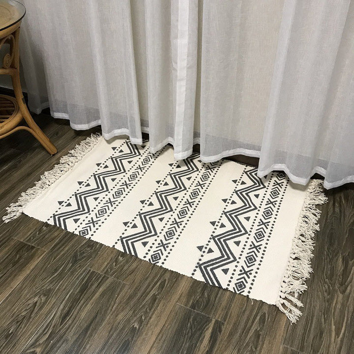 BowLift | Western Bedroom Rug Multicolored Tribal Geo Rug Cotton Blend Easy Care Washable Area Rug with Fringe