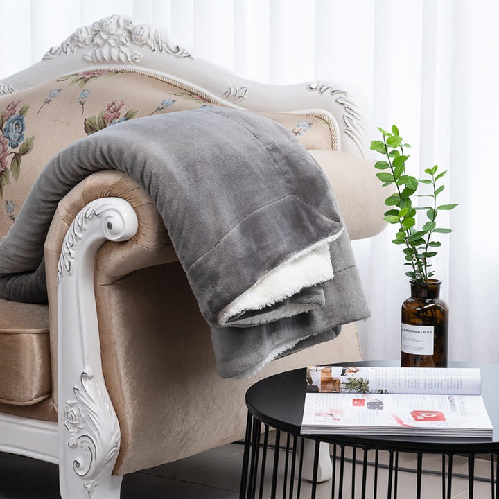 Ladies cozy reversible blanket with high-quality microfiber fabric Bowlift