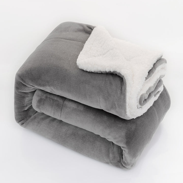 Ladies XXL Cozy Blanket with Reversible Design Bowlift