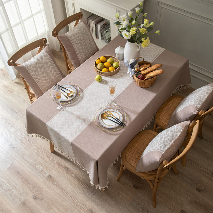 Elegant Woven Tablecloth with Tassel Fringe