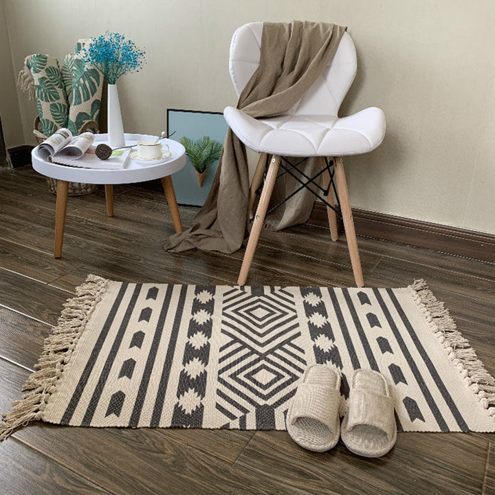 BowLift | Casual Multicolored Western Rug Cotton Blend Geometric Light Rug Machine Washable Woven Rug with Fringes for Living Room