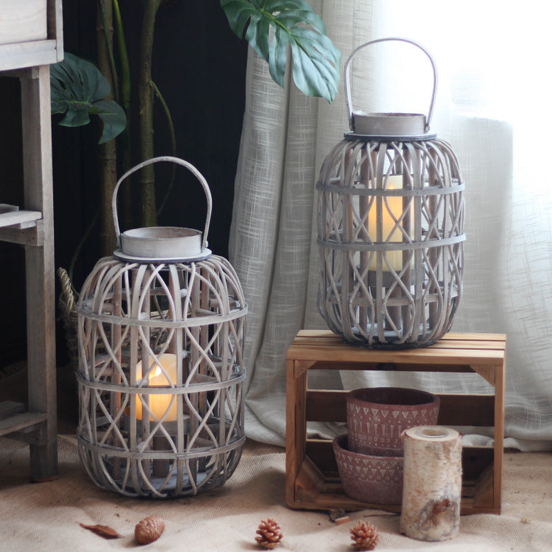 Decorative Lantern Bowlift