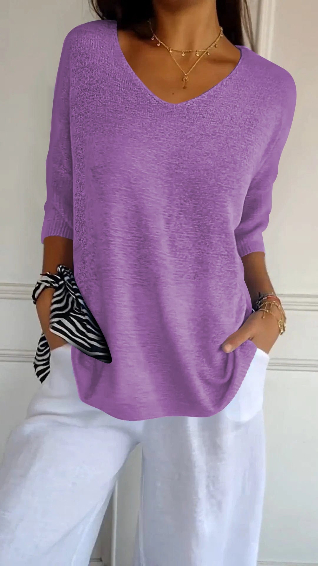 BowLift | Smoothly knitted Sanbergs with V-neck