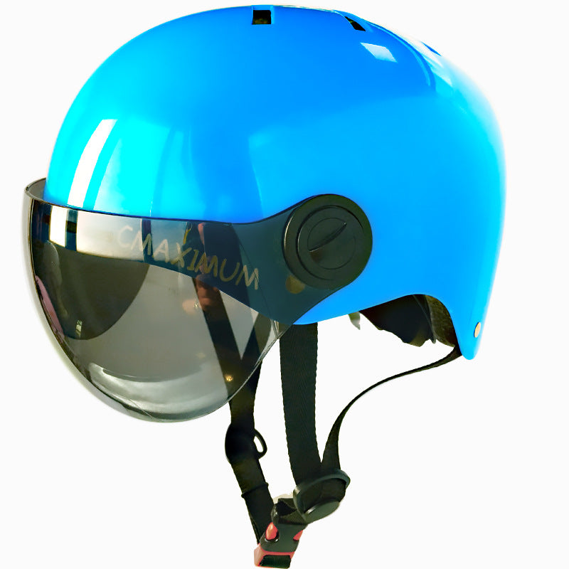 Protective Helmet with Visor Bowlift