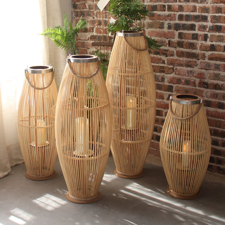 Stylish lantern made of woven material Bowlift