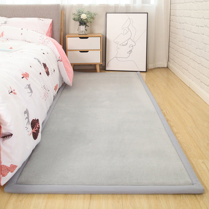 Modern solid color rug Multicolored cotton blend rug Easy care Pet friendly area rug for the living room | Bowlift