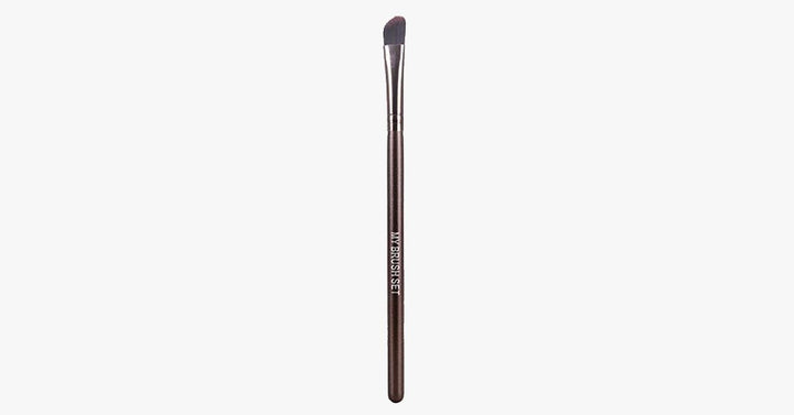 BowLift | Medium Angled Shading Brush – The perfect brush for eyeshadow