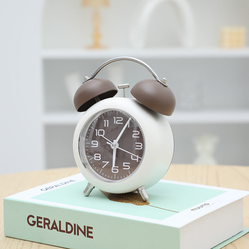 Retro Alarm Clock with Classic Design Bowlift