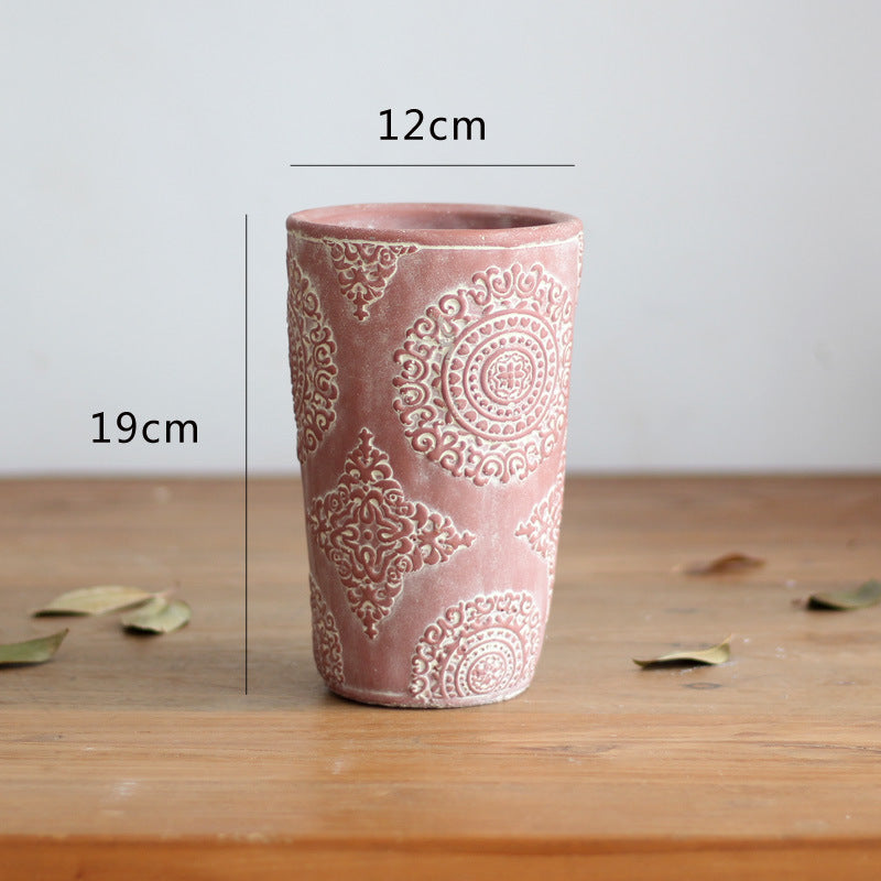 Elegant flower vase made of ceramic Bowlift
