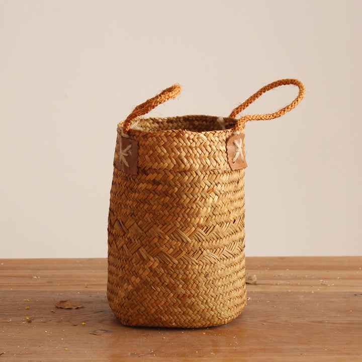 Handcrafted storage basket with natural design Bowlift
