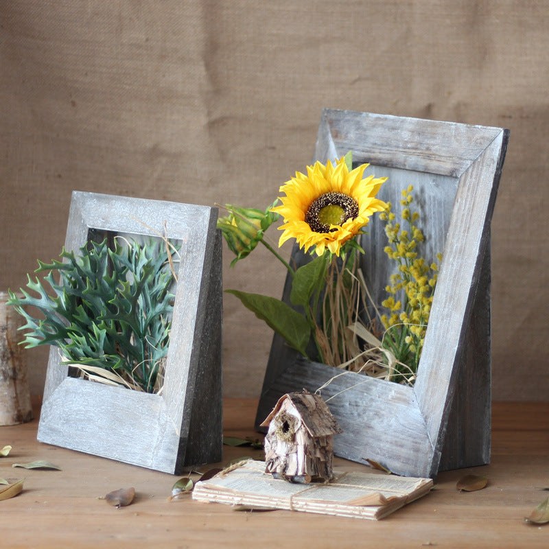 Stylish picture frame Bowlift