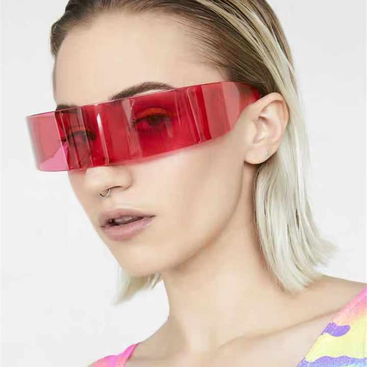 Women futuristic visor-like sunglasses Bowlift
