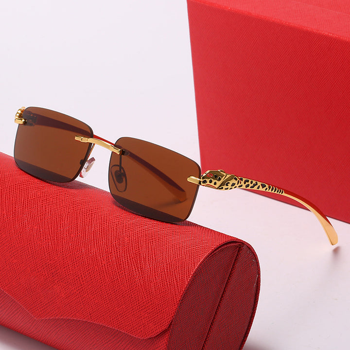 Women's elegant correction glasses with extravagant design elements Bowlift