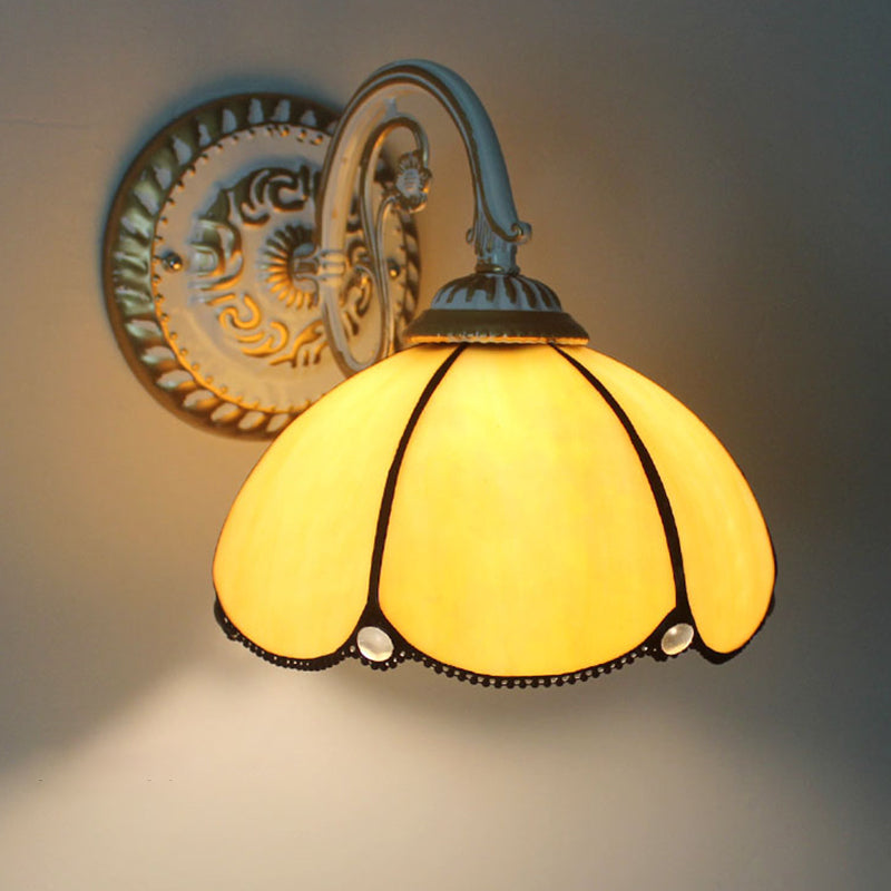 BowLift | 1-Head Shade Wall Lamp Tiffany Style Handmade Glass Wall Lamp for Living Room