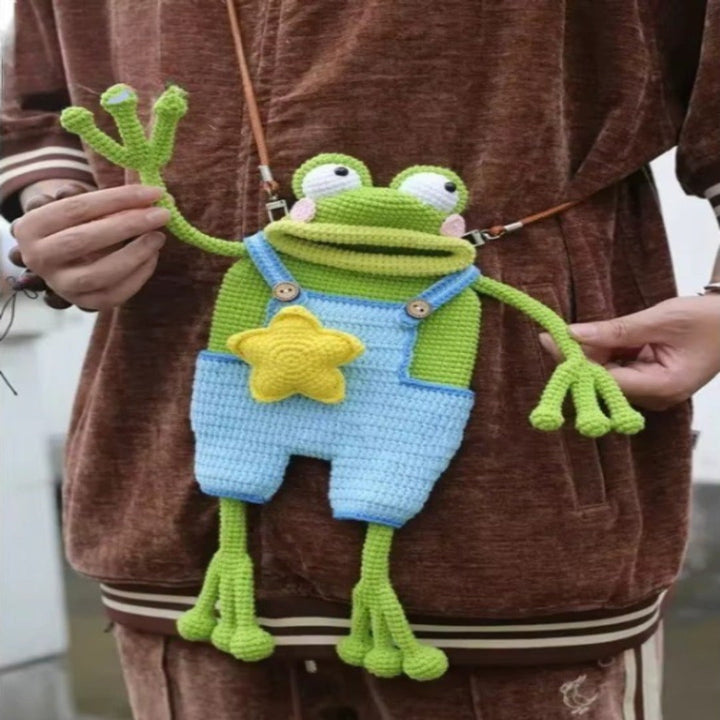 BowLift | Big Lips Frog Knitted Bag