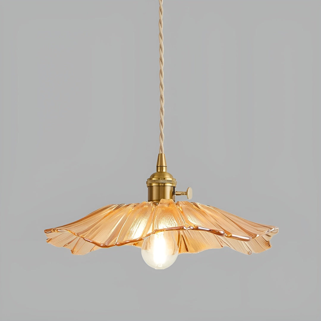 Hanging lamp with floral motif – Warm light & stylish design | For your home | Bowlift