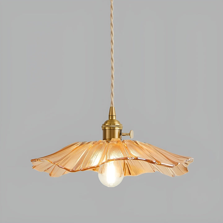 Hanging lamp with floral motif – Warm light & stylish design | For your home | Bowlift