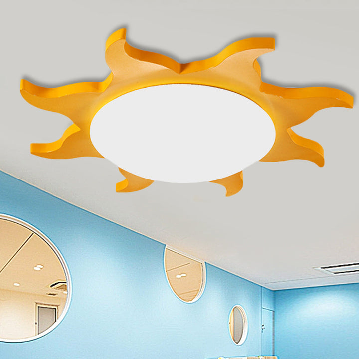 Kids Room Ceiling Lamp – Sun-shaped LED Lighting | Bowlift