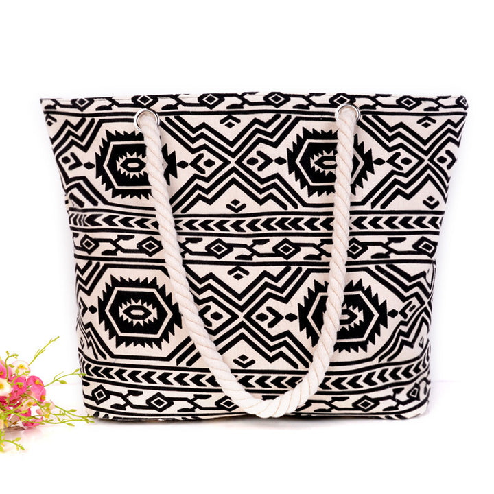 Spacious shopping bag with striking ethnic pattern Bowlift