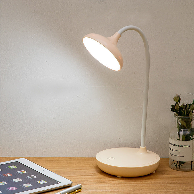 BowLift | Desk lamp with USB charging function