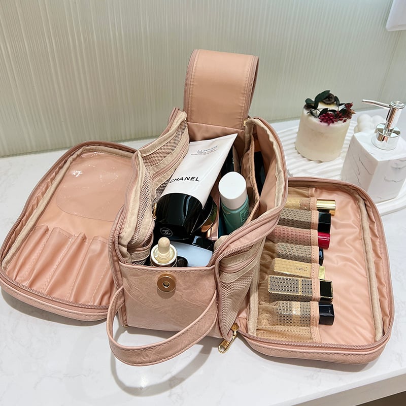Portable cosmetics bag with large capacity | Bowlift