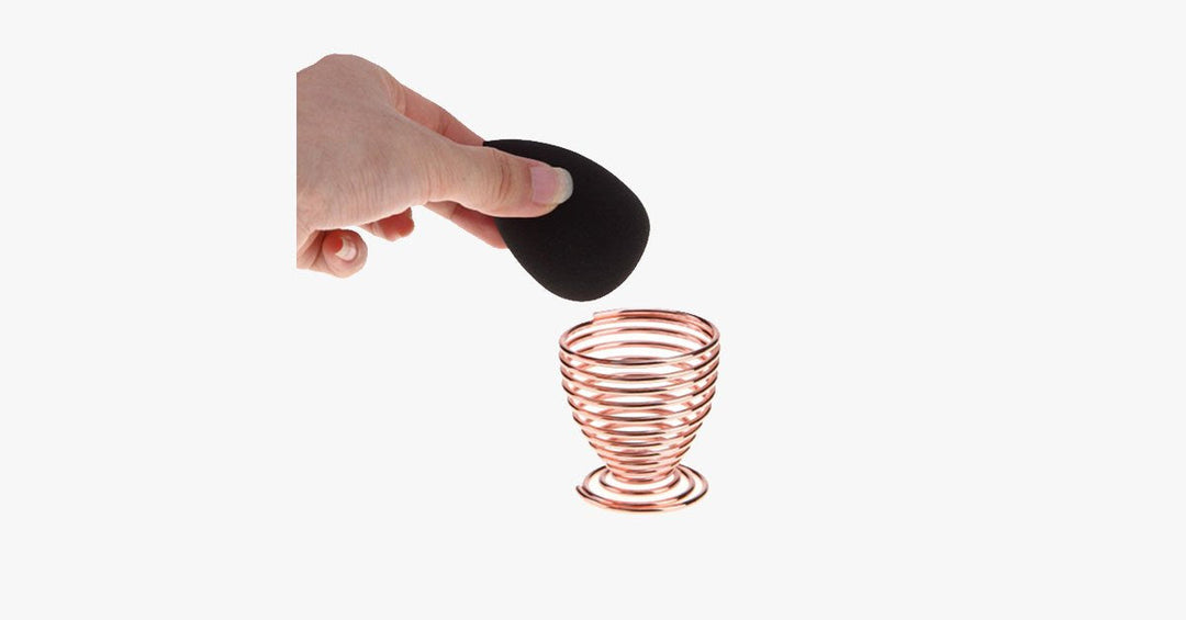 BowLift | Cosmetic Sponge Holder – The best holder for your makeup applicator