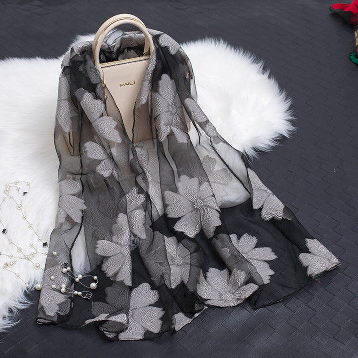 BowLift | Silk scarf with cut flowers hollow motif