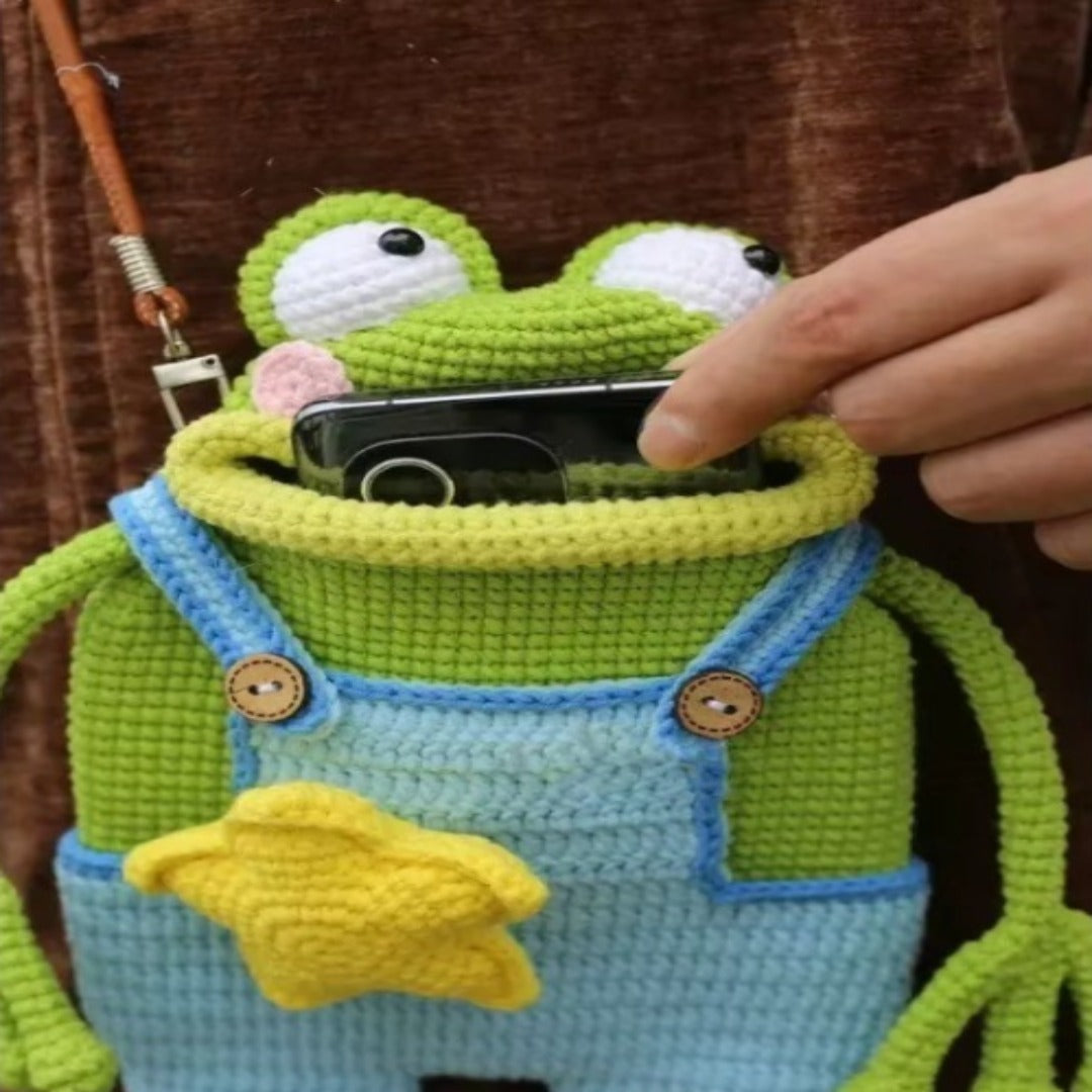 BowLift | Big Lips Frog Knitted Bag