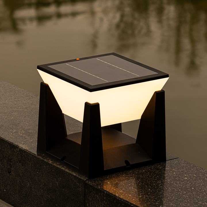 BowLift | SolarPath Outdoor Light