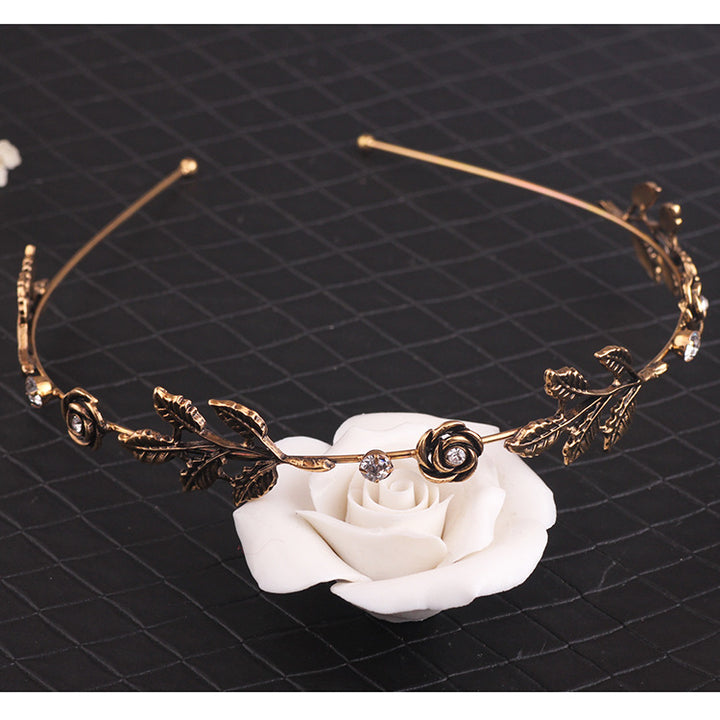 Ladies Elegant Headband with Luxurious Leaf Design Bowlift