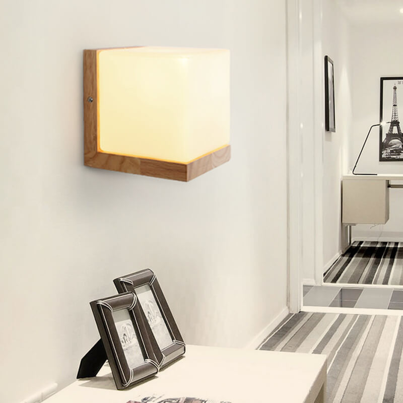 BowLift | EcoChic Cube Wall Lamp – Sustainable & Modern Design