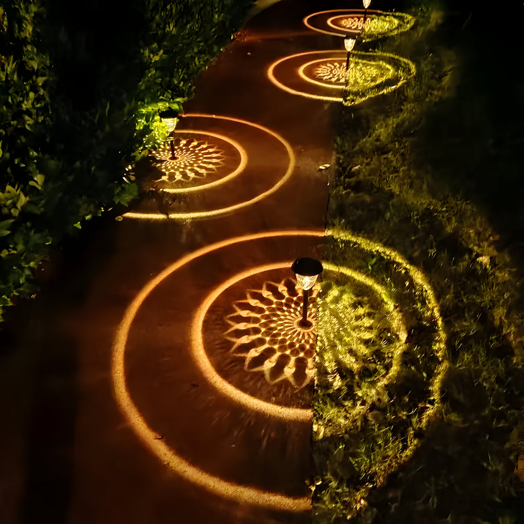 SunSphere Light - High-quality 4-piece solar garden lights | Bowlift