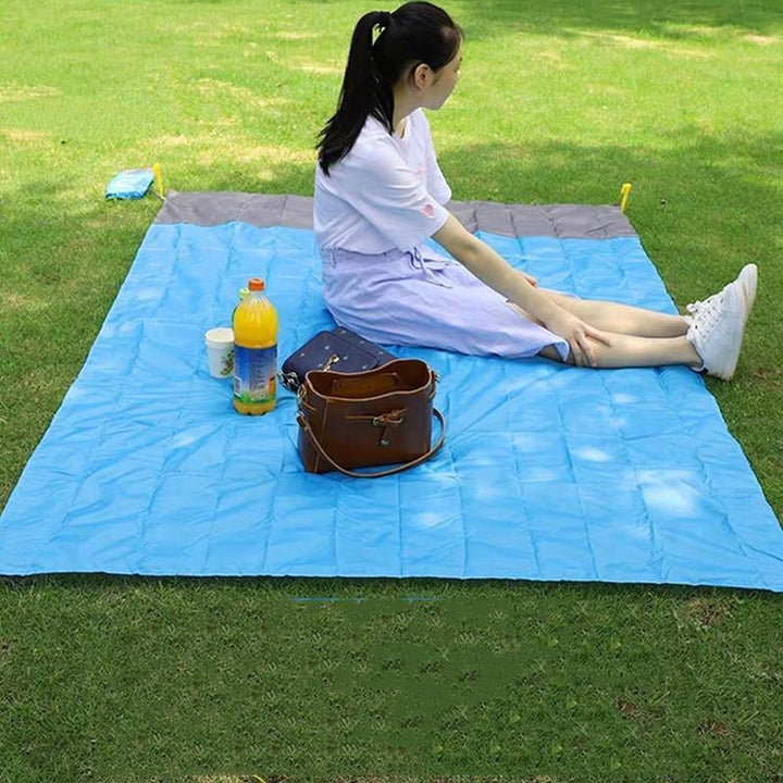 BowLift | Sandproof Lightweight Beach Blanket