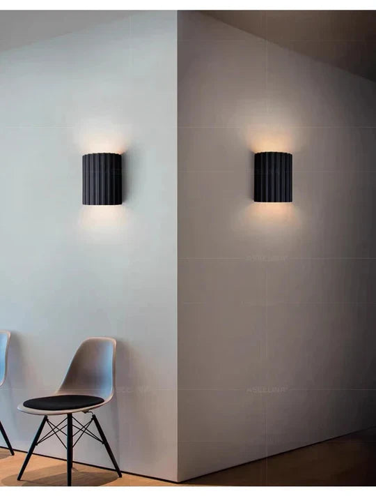 BowLift | RibbleWall | Stylish Wall Lamp made of Resin