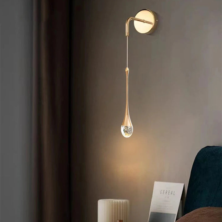 BowLift | LED Wall Lamp with Timeless Design