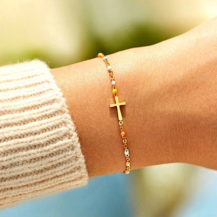 BowLift | Trendy Cross Bracelet