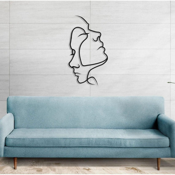 Minimalist Wall Décor with Abstract Expression of Love Bowlift