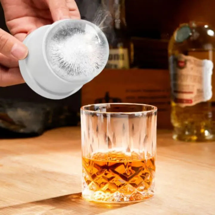 BowLift | 2+2 | Ice ball molds for cocktails – Slow melting & stackable