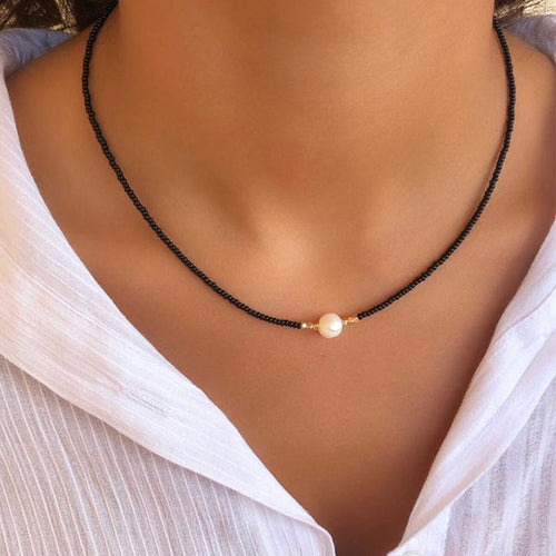 BowLift | Necklace made of freshwater pearls
