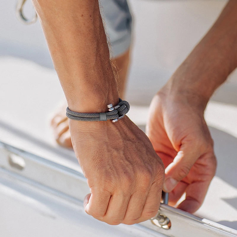 BowLift | U-shaped Buckle Nylon Braided Bracelet