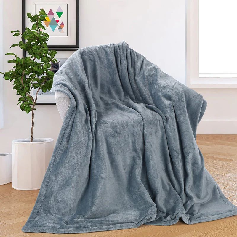 BowLift | Electrically heated flannel blanket with USB charging