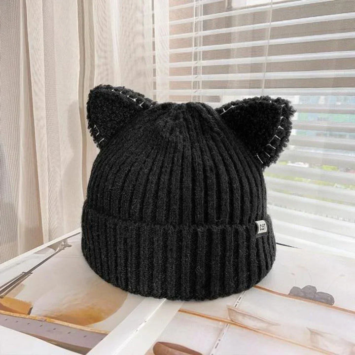 BowLift | Kattenoor Winter Hat CosyCharm – Soft knitted hat for women with playful appearance