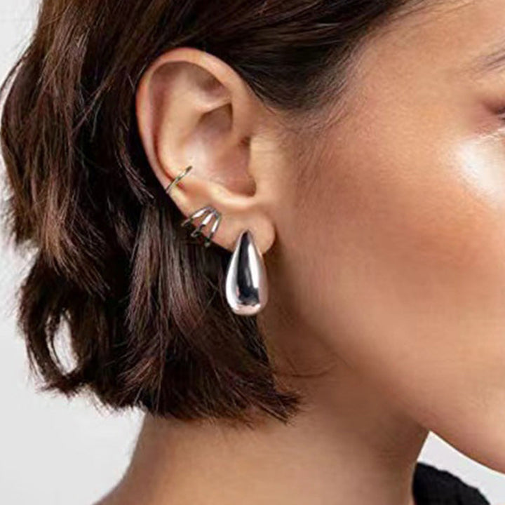 BowLift | Simple Water Drop Earrings