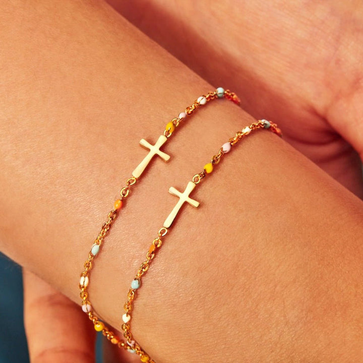 BowLift | Trendy Cross Bracelet