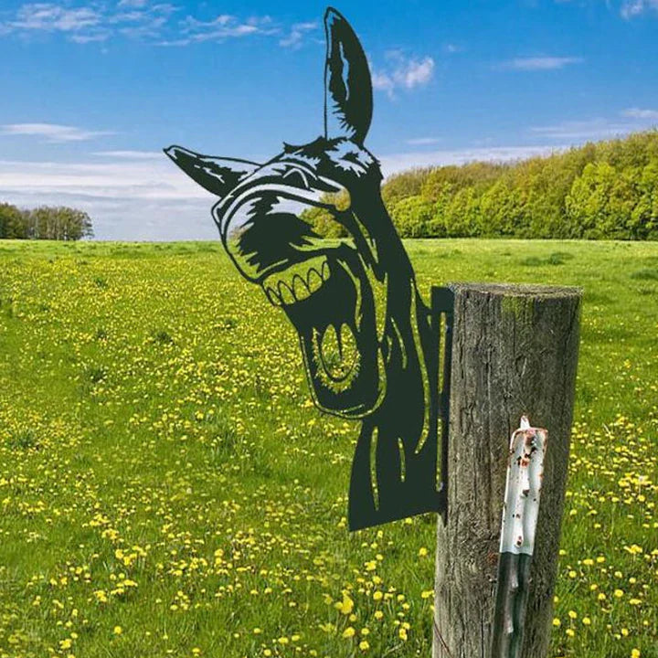 BowLift | Outdoor Garden Farm Spying Goat Metal Artwork Indoor Decoration