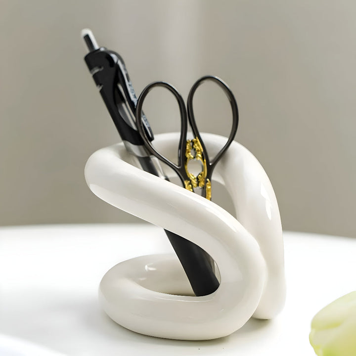 BowLift | Nordic Knot Ceramic Holder